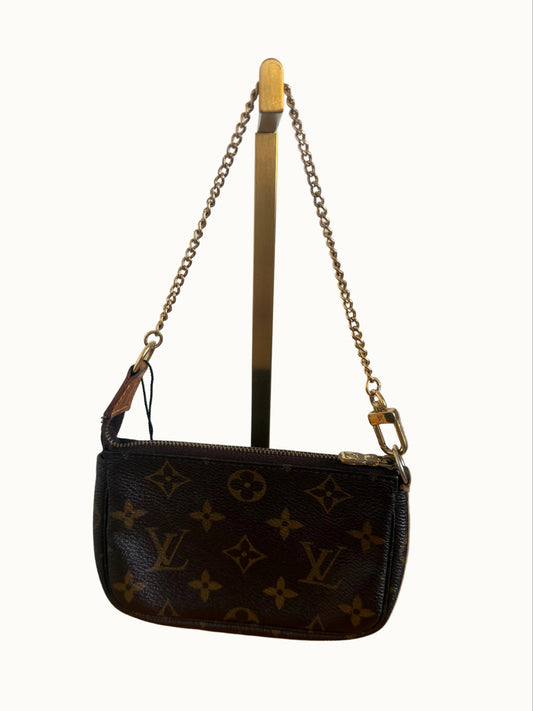 Louis Vuitton Mini Pochette Accessoires – Monogram Canvas (Vintage 2006)